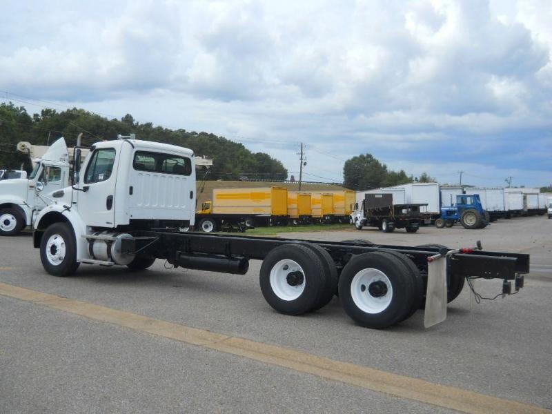 2008 Freightliner BUSINESS CLASS M2 112 9