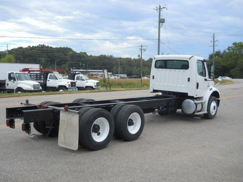 2008 Freightliner BUSINESS CLASS M2 112 10