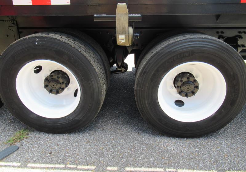 2017 Freightliner BUSINESS CLASS M2 106 16