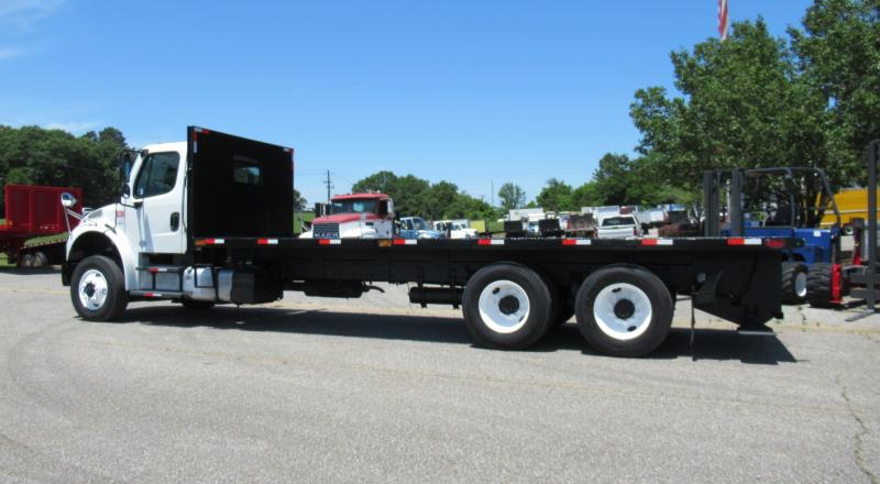 2016 Freightliner BUSINESS CLASS M2 106 4