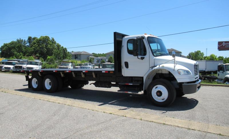 2016 Freightliner BUSINESS CLASS M2 106 8