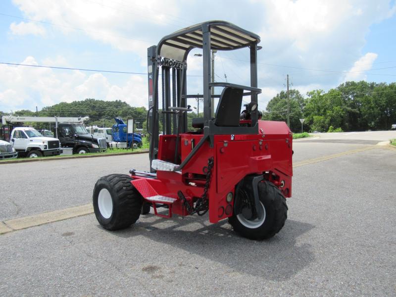2004 Moffett M5500 9