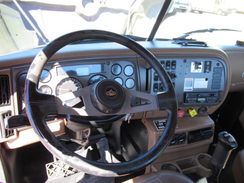 2007 Mack CV713 7