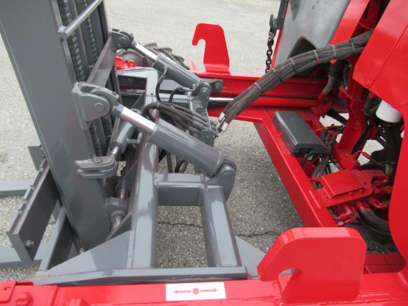 2012 Moffett M55 10