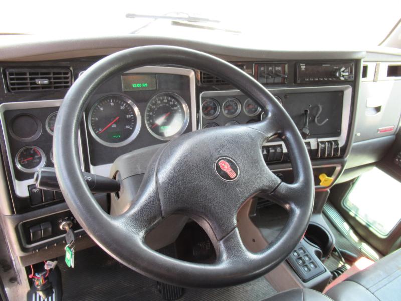 2016 Kenworth T440 11