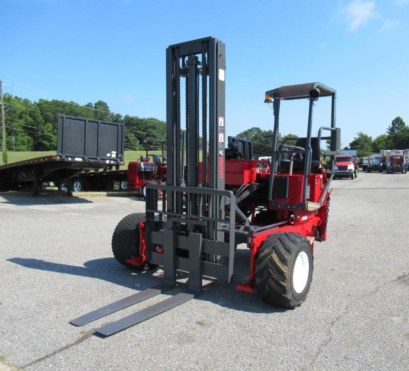 2004 Moffett M5500 2