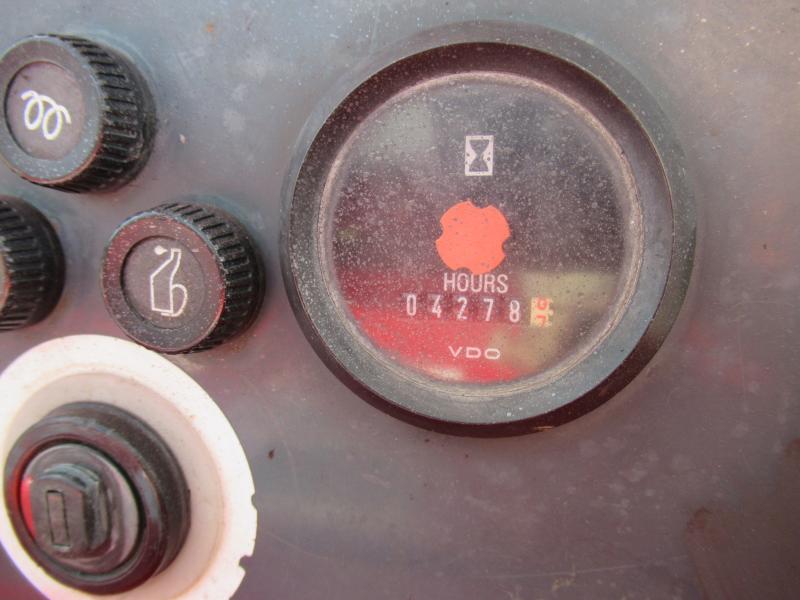 2003 Moffett M5500 15