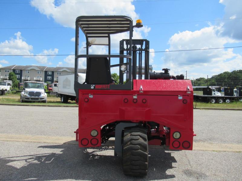 2003 Moffett M5000 4W 4
