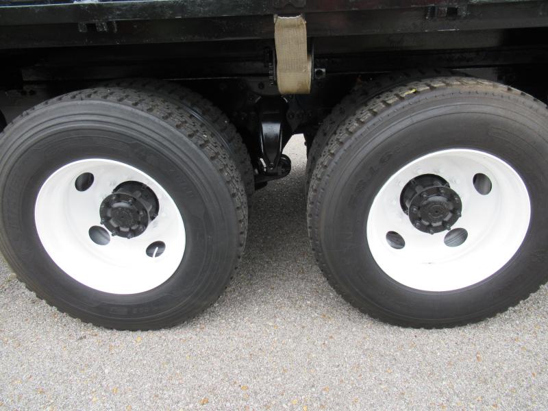 2016 Freightliner BUSINESS CLASS M2 106 17