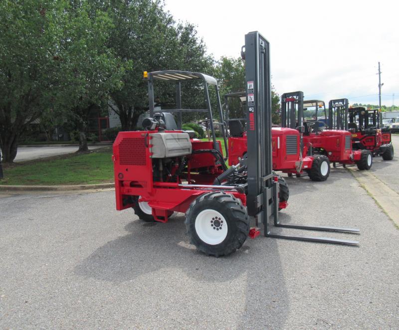 2005 Moffett M5500 5