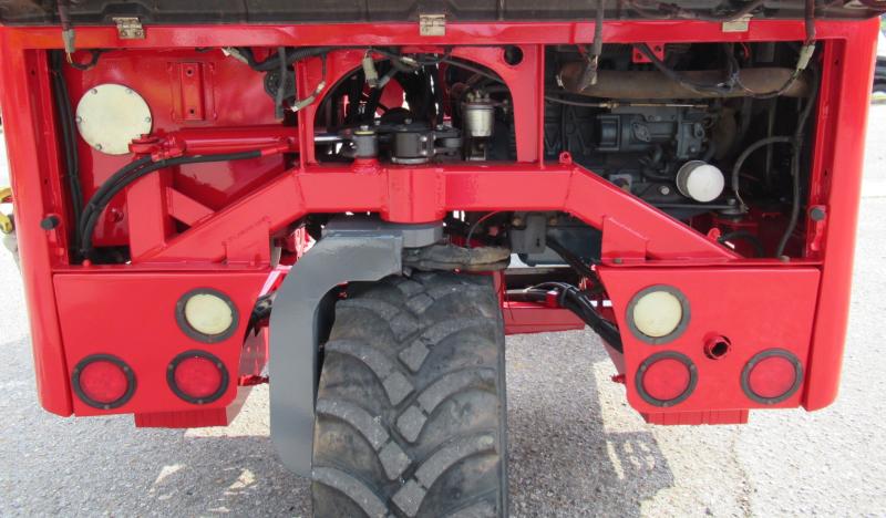 2007 Moffett M80BC 17
