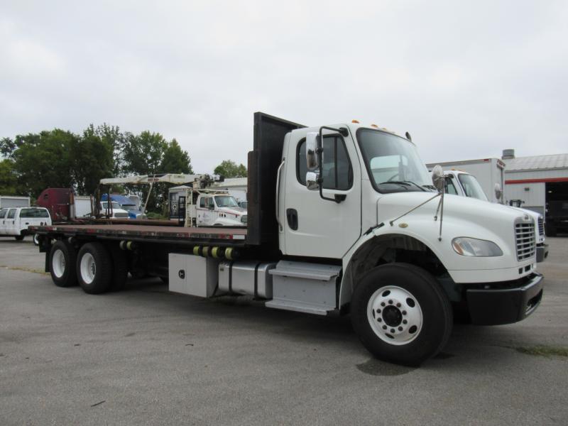 2020 Freightliner BUSINESS CLASS M2 106 3