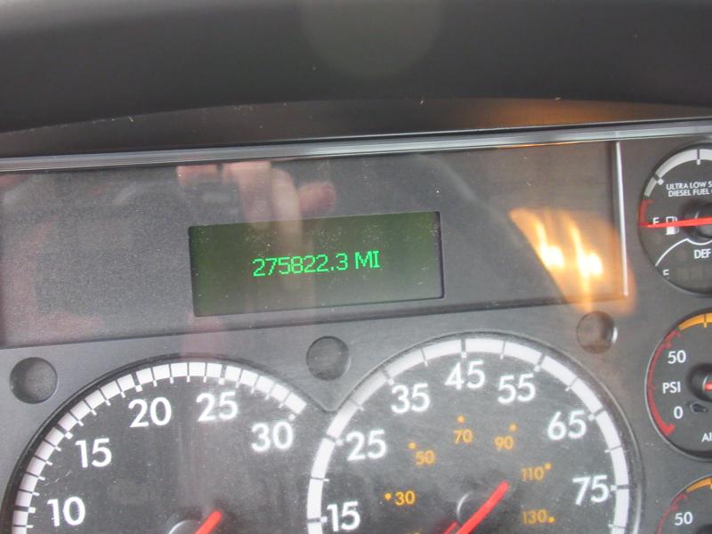 2020 Freightliner BUSINESS CLASS M2 106 12