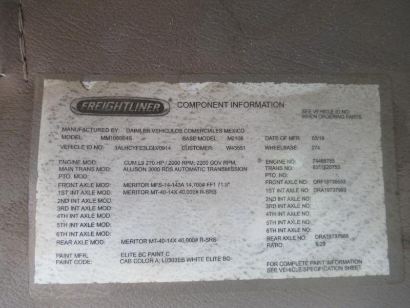 2020 Freightliner BUSINESS CLASS M2 106 14