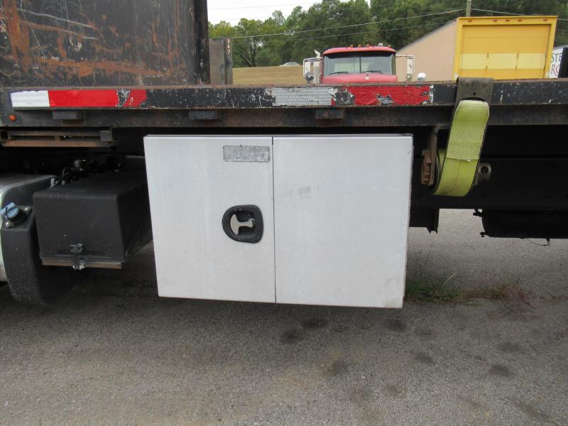 2020 Freightliner BUSINESS CLASS M2 106 16