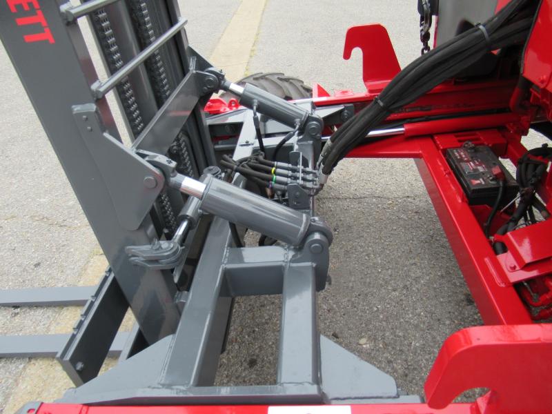 2012 Moffett M55 10