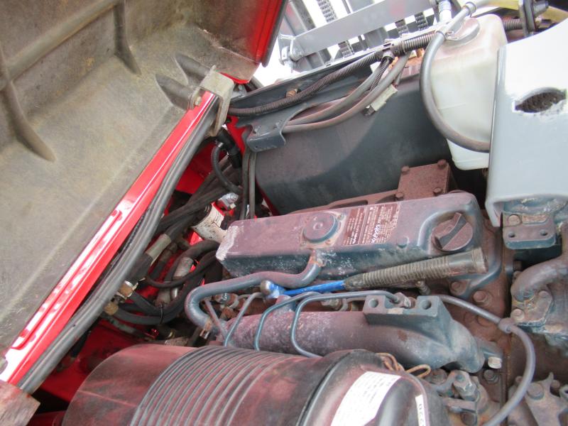 2012 Moffett M55 17