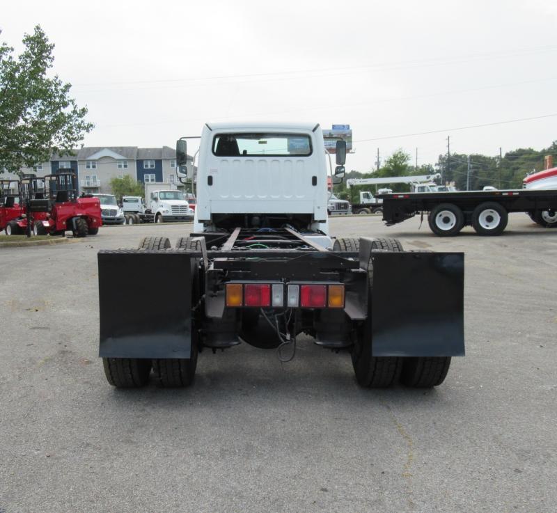 2015 Freightliner BUSINESS CLASS M2 106 3