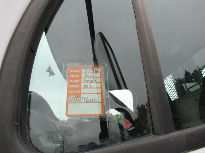 2016 Freightliner BUSINESS CLASS M2 106 19