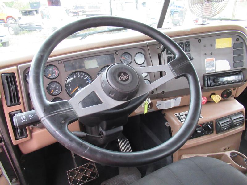 2007 Mack CV713 11