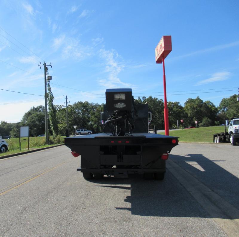 2007 Mack CV713 4