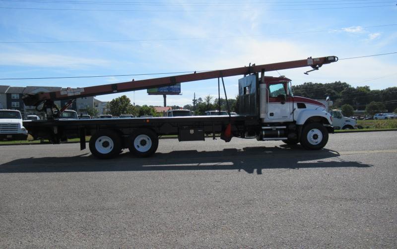 2007 Mack CV713 6