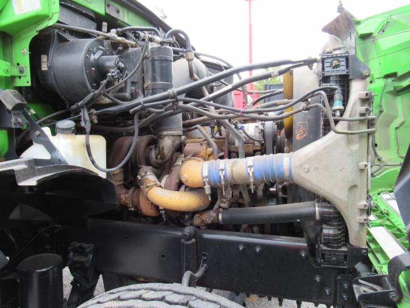 2007 Sterling LT9513 10