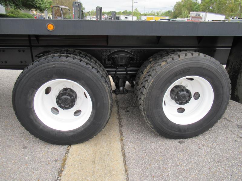 2007 Sterling LT9513 16