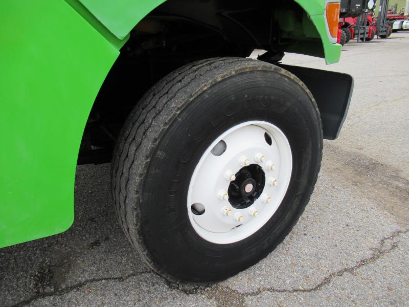 2007 Sterling LT9513 18