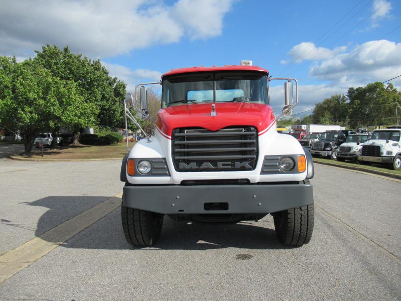 2007 Mack CV713 11