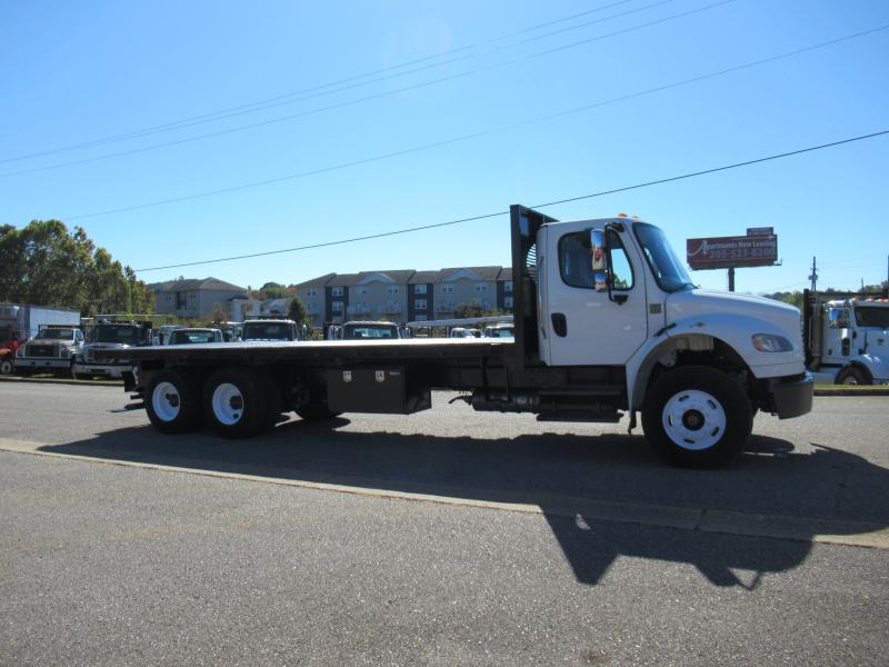 2019 Freightliner BUSINESS CLASS M2 106 9