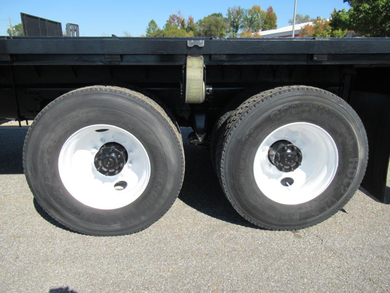 2019 Freightliner BUSINESS CLASS M2 106 19