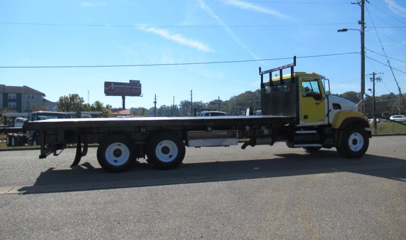 2005 Mack CV713 6