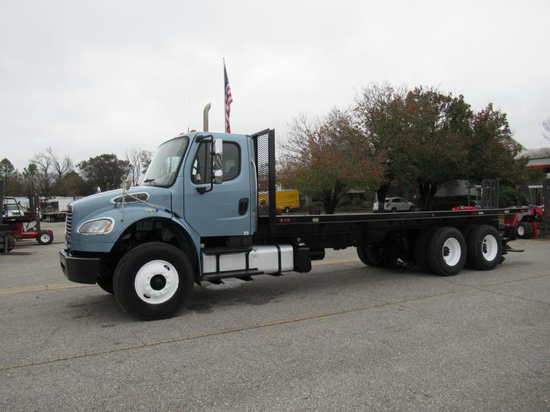 2016 Freightliner BUSINESS CLASS M2 106 2