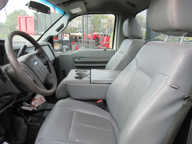 2014 Ford F550 12