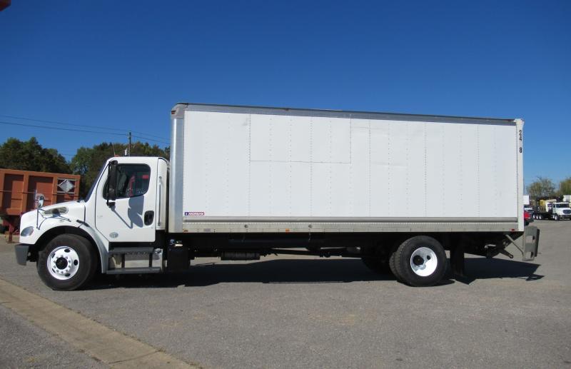 2014 Freightliner BUSINESS CLASS M2 106 2