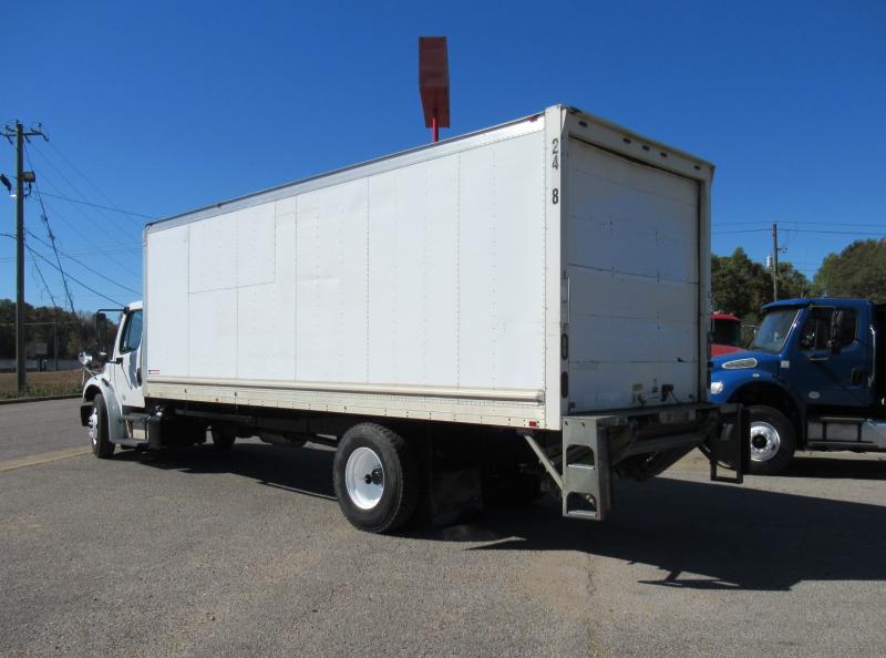 2014 Freightliner BUSINESS CLASS M2 106 3