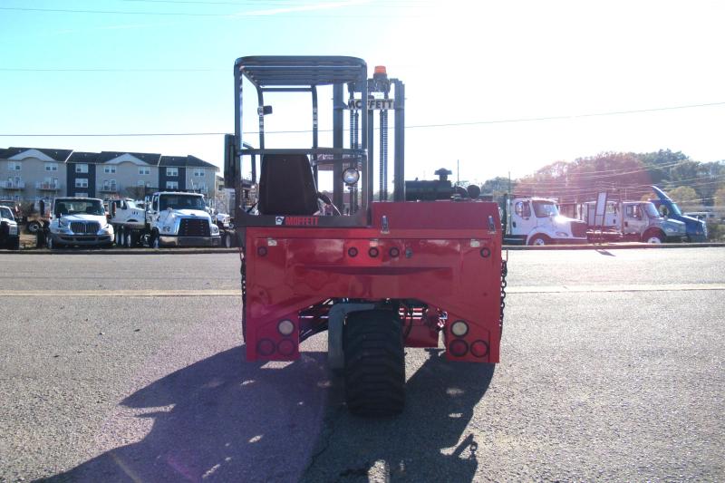 2000 Moffett M5000 5