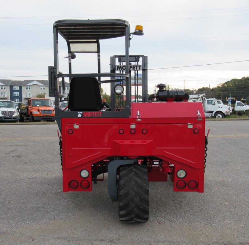 2004 Moffett M5500 6