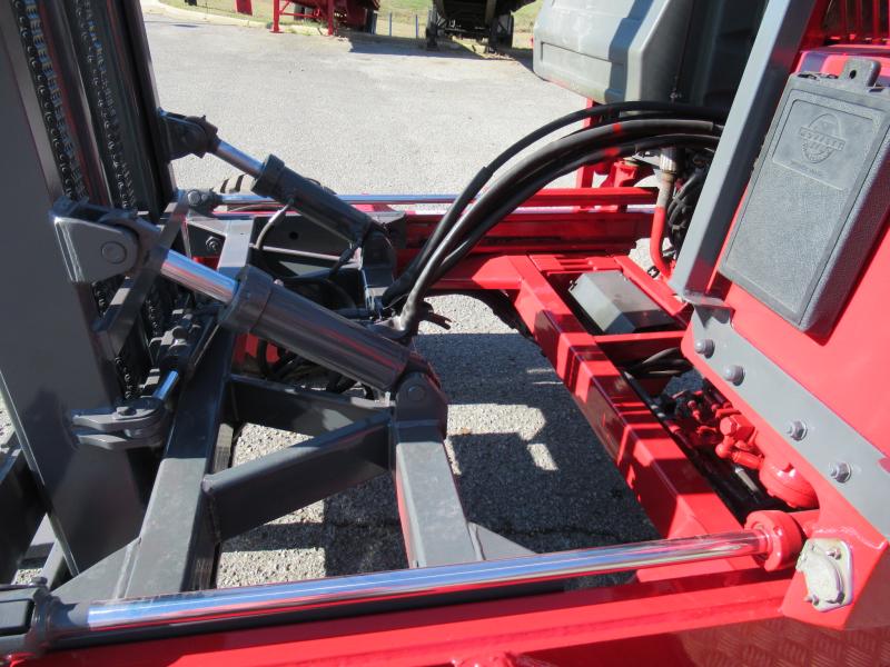 2000 Moffett M5000 13