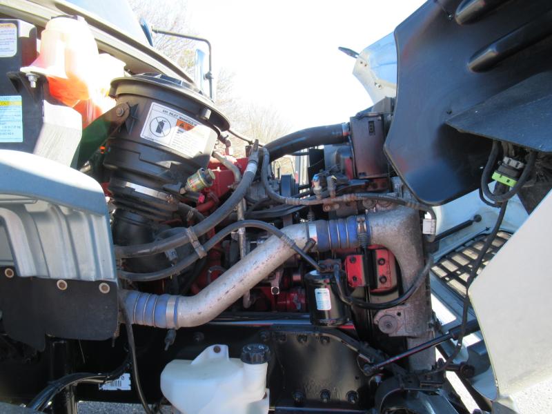 2016 Freightliner BUSINESS CLASS M2 106 20