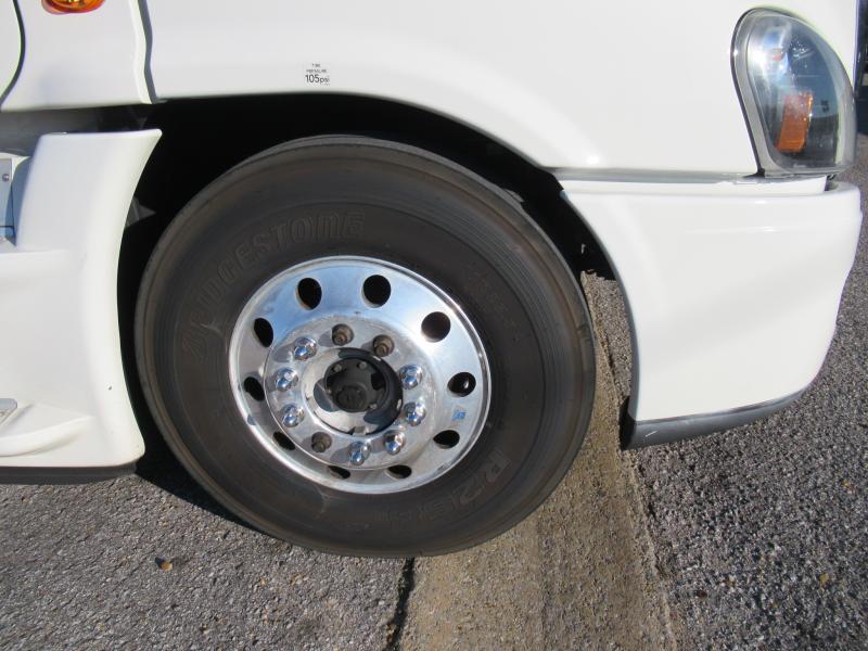 2018 Freightliner CASCADIA 12