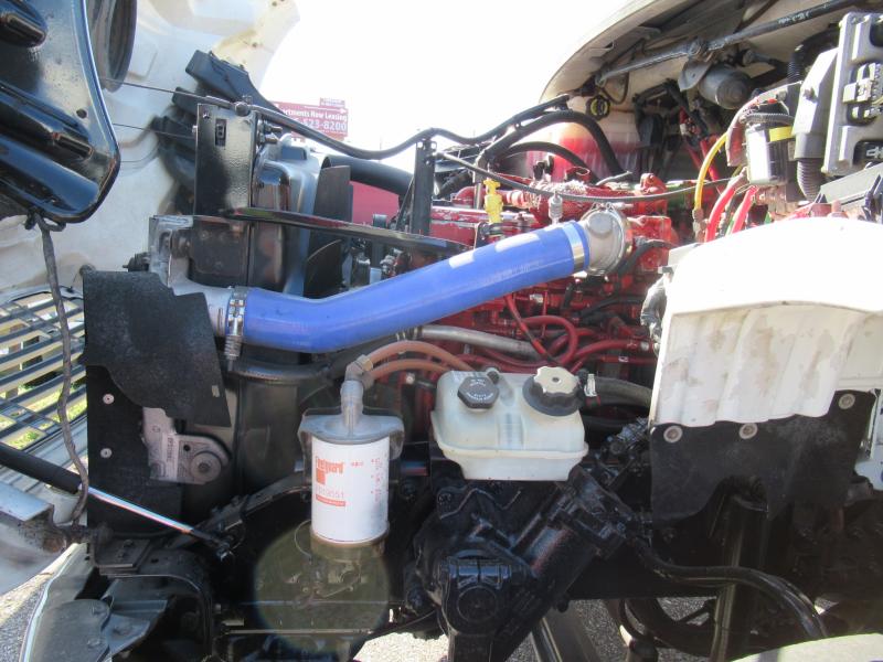 2017 Freightliner M2 106 10