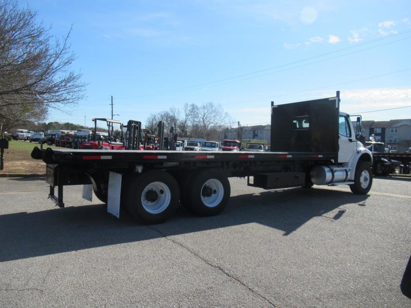 2017 Freightliner M2 106 5