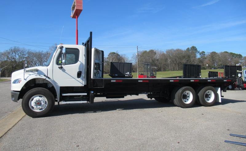2017 Freightliner M2 106 8