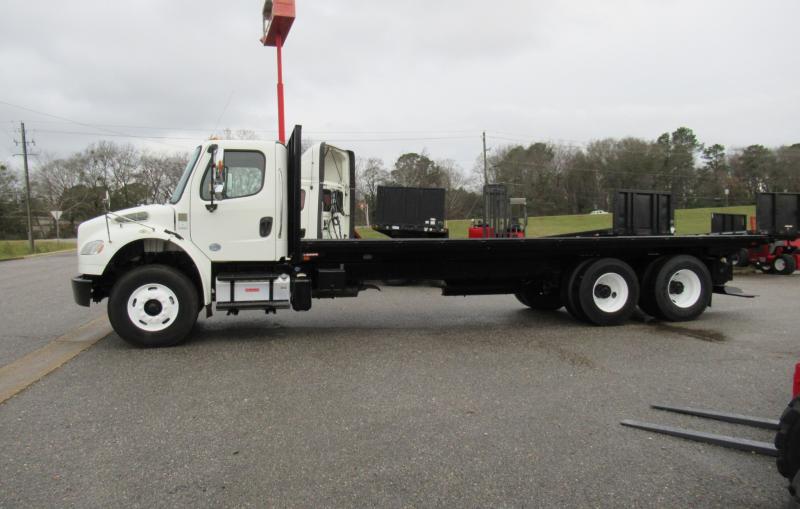 2018 Freightliner BUSINESS CLASS M2 106 6