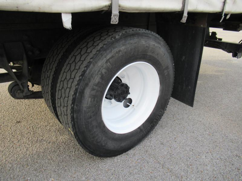 2017 International 4300 8