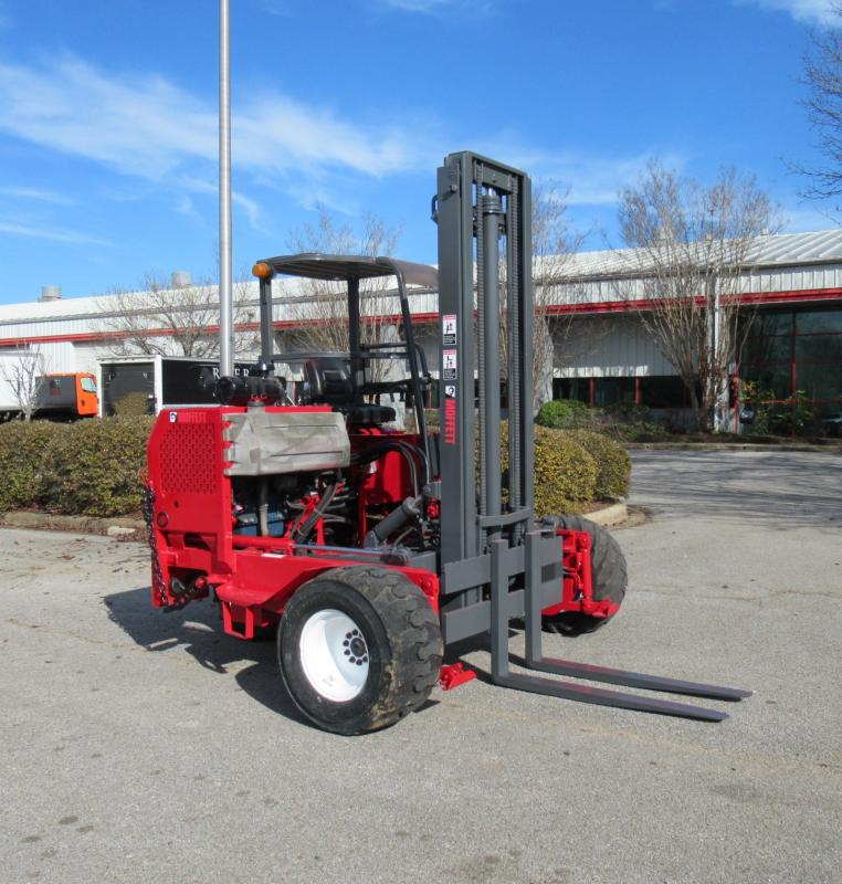 2005 Moffett M5500 1