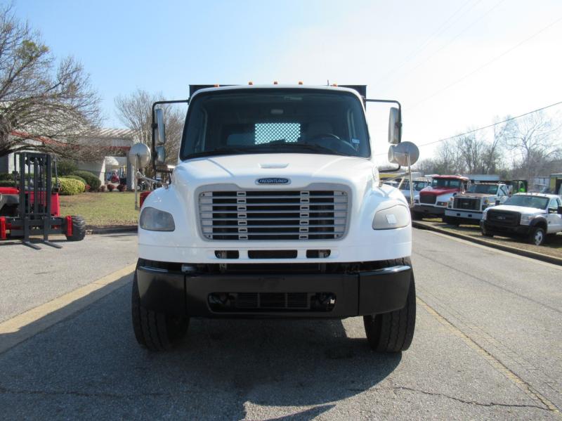 2016 Freightliner BUSINESS CLASS M2 106 7