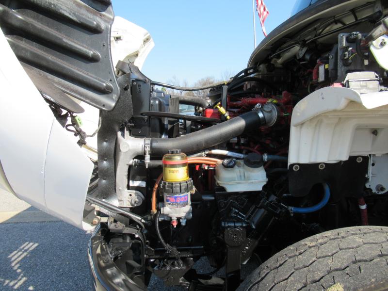 2016 Freightliner BUSINESS CLASS M2 106 14